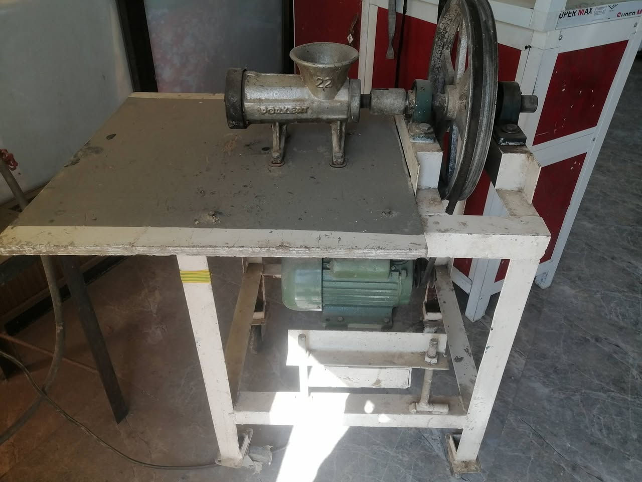 غراض مطعم نظيفات للبيع مكانهم كوت


**إذا كنت صاحب هذا الإعلان وتريد حذفه لأي سبب، رجاءا أرسل رسالة إلى الدعم الفني**