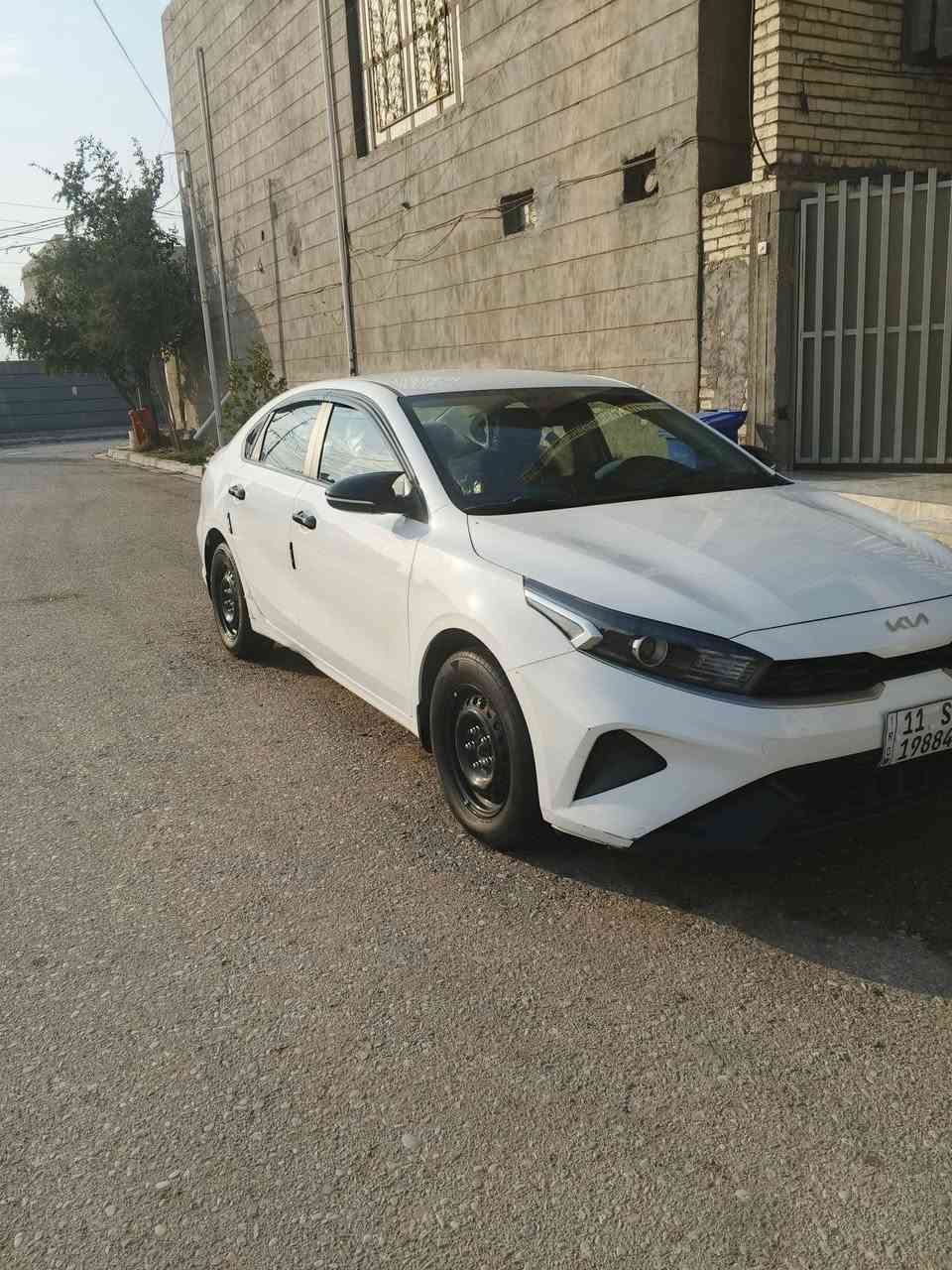 يا الله السلام عليكم ورحمه الله وبركاته. سيارة سيراتو 2023 خليجي   سيارة خير من الله ماشية 55الف حقيقي  نضافة سيارة 90٪ترايك للبصرة السعر 167  

***********
