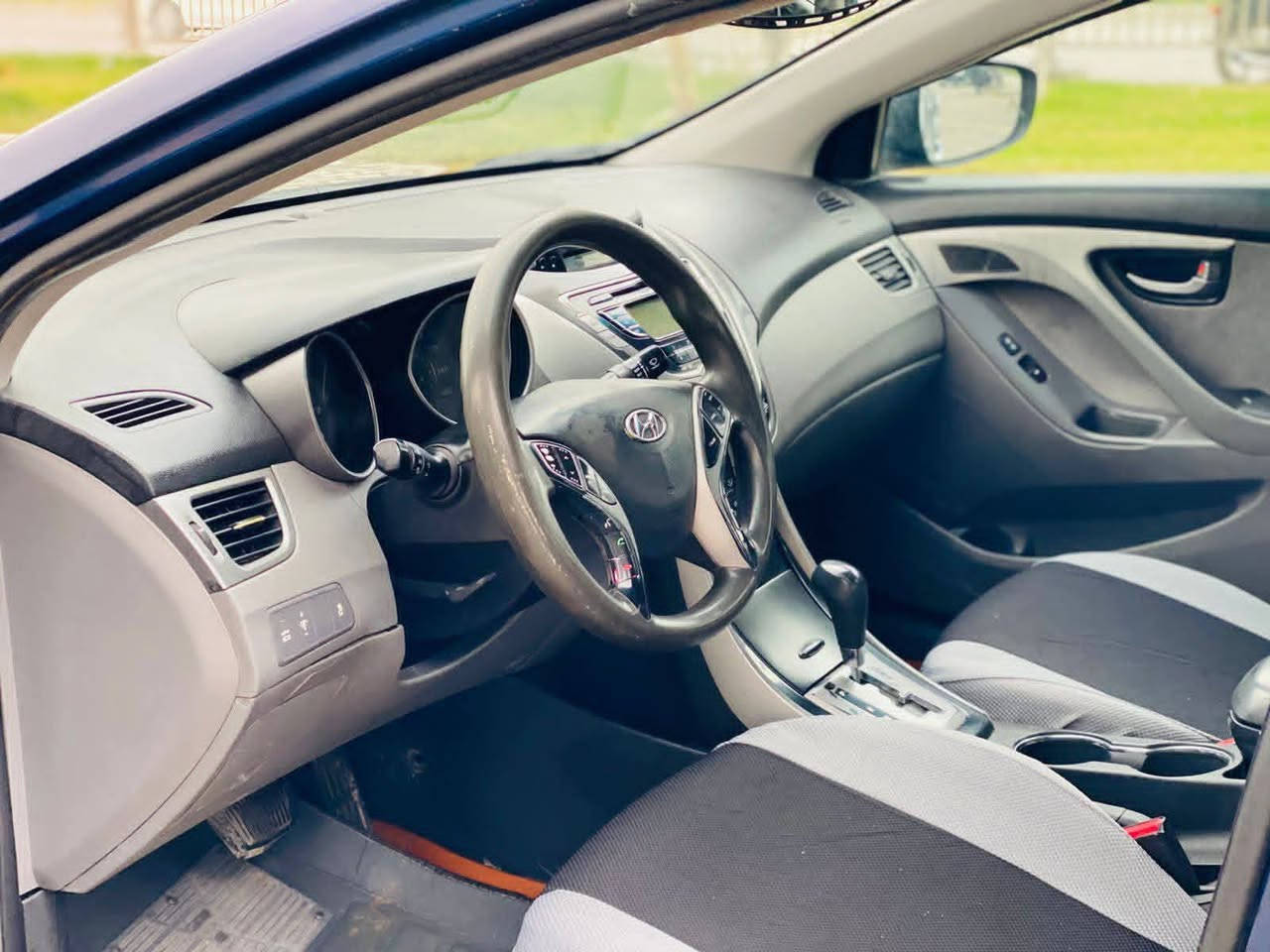 السلام عليكم 
بيع او مراوس 
، النترا مديل  13 امريكي جاملغ و بنيد بدون دواخل 
صبغ جماليه رقم حله  بااسمي سنويه ل٢٧ 
 تخم تاير جديد  كهربائيات كلها شغاله 
 تحكم  ستيرن جهتين تدفئه كشنات   وتبريد جديد منظومة كاملة مكينة ١٨٠٠نظام ايكو 
مكاني كربلاء ***********
