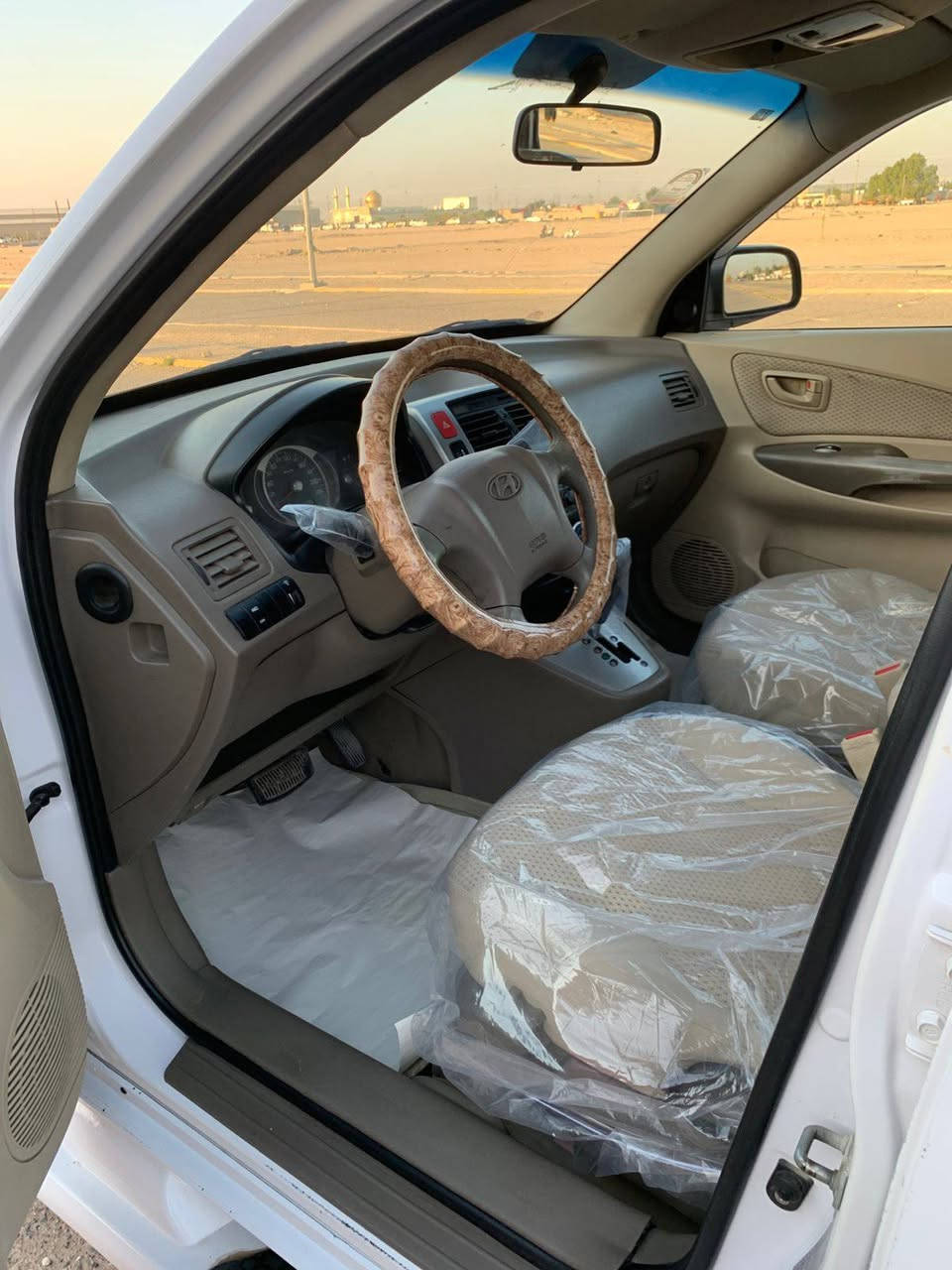 سلام عليكم توسان 2009 خليجي مكينه 2000مكفوله كفاله عامه رقم بصره فول موصفات سلايت قماره   السعر 118    ***********
