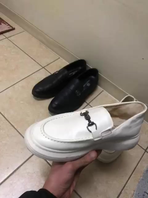 احذيه يكرم الله ملبوسات ساعه هيج قياس 43
لد ستعمال قليل اخو جديد 
تريد تستخدمه تصوير للبث عادي يرهم 
ابيع شلعه وحده  كلهم ب 50


**إذا كنت صاحب هذا الإعلان وتريد حذفه لأي سبب، رجاءا أرسل رسالة إلى الدعم الفني**