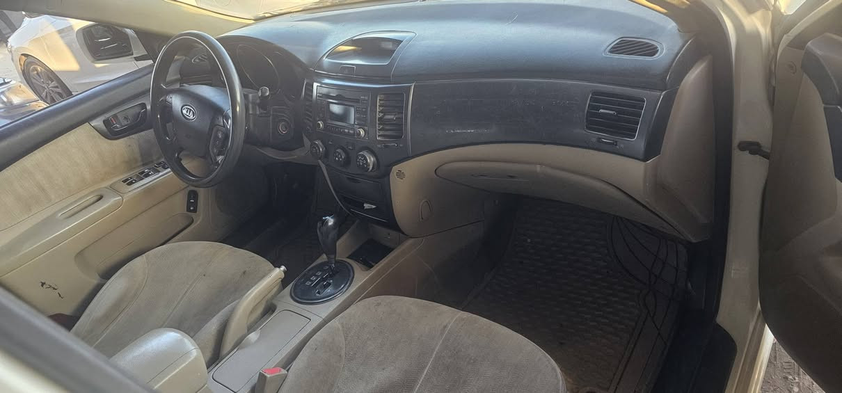 ابتمه خليجي رقم بغداد بسمي مكان حله مهناويه مصبوغه عام موديل ٩سعر ٨٥وبيه مجال مكلف  ***********
