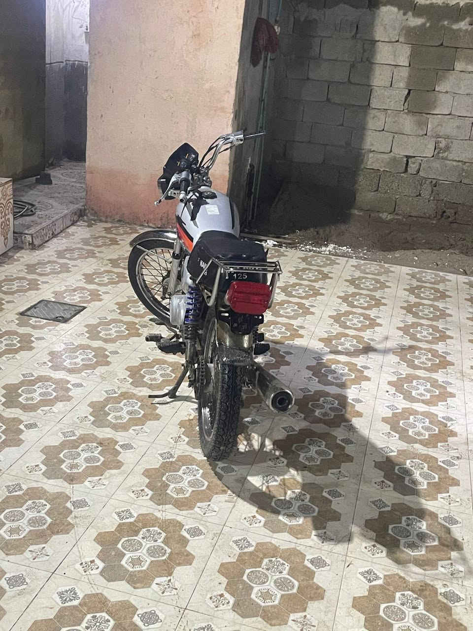 للبيع مكاني ابي الخصيب ***********
