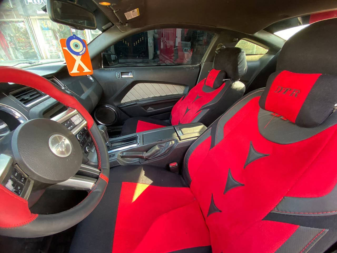 السلام عليكم اخوان
موستنك مديل ٢٠١٢ رقم واسط الجديد بسمي سنويه٢٠٣٠

تحويل ثاني يوم 

السياره برميوم يعني فول دشبول ٧ الوان بيها تخم تاير جديد كير ومكينه مكفولات تبريدها ثلج البنيد مغلف كاربون الداخل كاربون السياره حلوه وكاعده وبل حقيقه احلا من الصور بيها دوشمه جديده السياره خير من الله 

حادثه جاملغ امامي وبنيد مال امريكا وهنا مصبوغه حزام جمالية السياره نقصه صدر خلفي و تحتاج الى ادامه واني ماعندي مجال اسويهن لان صاحب دوام وبعد تجي تشوف وتدلل العنوان بغداد البياع شرطه الرابعه السعر (( ٦٧)) 

وبيها شي بسيط السياره متعوب عليها ‭٠٧٧٢ ٨٠٢ ٩٥٧٢‬ 

الشراي يتصل وبلخدمه
