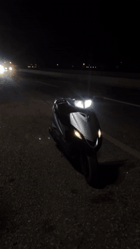 ماكس 140للبيع دراجه نضيفه محرك ناعم شلعه حلوه معدل حلو كهربائية شغاله يردله بس دشلي مال سلف سعر 450وبيها  مكاني حله مجال تواصل ***********
