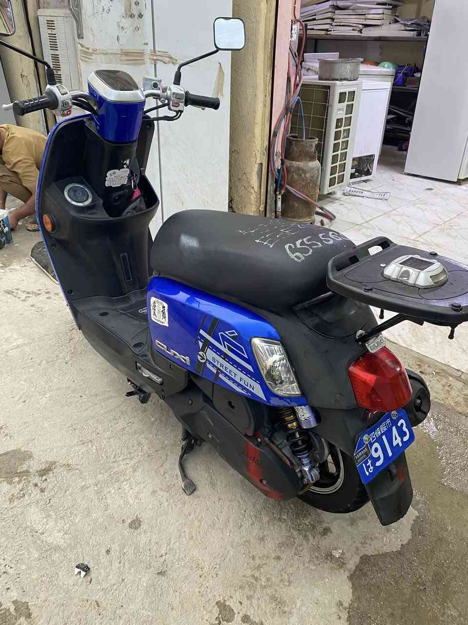 للبيع دراجه مفوله ومكفوله اي نقص مابيه مكينه بلاد تخم كلاجات رياضي دراجه عايزه بس سايق مكاني حله شارع 8رقم ***********
