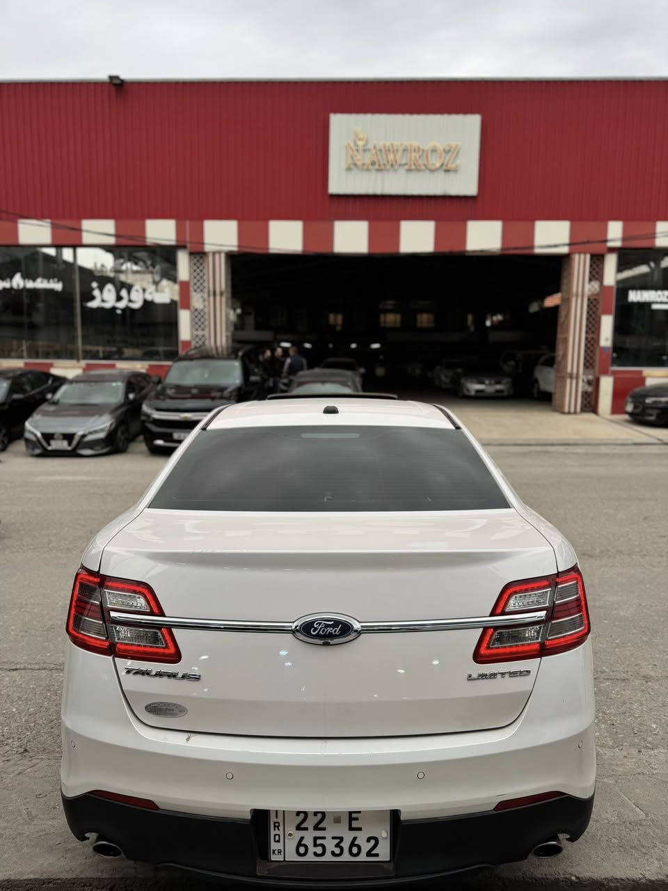 فورد تورس ليمتد فول للاخير 1/1
الموديل :2019
ناقل السرعة ؛أوتوماتيك سبورت
عدد السلندر  ؛ 6 سلندر
حجم المحرك: 3.5 L
نظام الدفع ؛ امامي
داخل  بيجي  
داخل:7الوان
بصمة ابواب وبصمة تشغيل+تشغيل عن بعد
نوع الفرش ؛ جلد - كهربائي - تدفئة - تبريد -سترين تدفئة
وسادات هوائية ؛ 10 + 3 شاشة  +شاشة سوني + رادار امامي وخلفي + حساسات+ نقطة عمياء 
قياس الإطارات ؛ 20
 - إضاءة LED  
صبغ سيارة . بوند +جاملغ   
بدون دواخل بشرط 
العداد 95 مايل
المكان دهوك 
للسعر 155$ورقة
للاستفسار
0750 4355354
