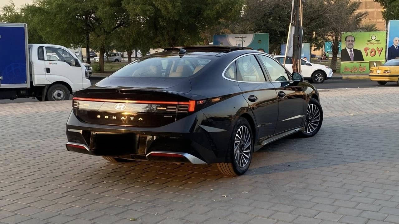 سلام عليكم
سوناتا لمتد ٢٠٢٤ هايبرد

لمتد يعني اعلى فئه فول مواصفات ماشيه ٢٥ الف كيلو

حادثها مثل ما واضح بالصور تبدل بيها بوب ثنين وصبغ جاملغات ثنين

ايرباك برده فقط

مرقم بغداد

متواجده بشارع فلسطين 

تواصل خاص او وتس اب

***********
