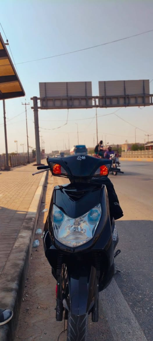 سلام عليكم دراجه سكنس فحل دراجه ما مفتوحه شرط عينه ولايت شغلات سلف هندر كلش شغال  دراجه ختم واحد ويه محرك بيه وصل وكيل سعر 750 بيه مجال شي قليل مستعجل على بيعته محتاج مكاني كرمه علي الشراي يجي خاص رقم ***********
