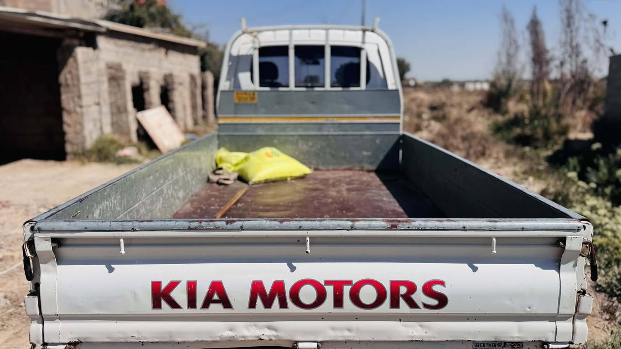 كيا بنكو ادوات متومة وكاملة محرك وكير وحدادية جديدة محرك سبلاين جاهزة السيارة مكانها
بابل للاستفسار ‭0785 154 1350‬
