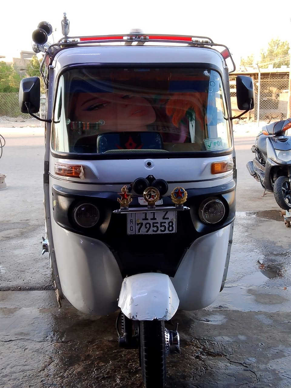 سلام و عليكم تكتك مديل 22 المكان بغداد السعر 9 مليون ***********
