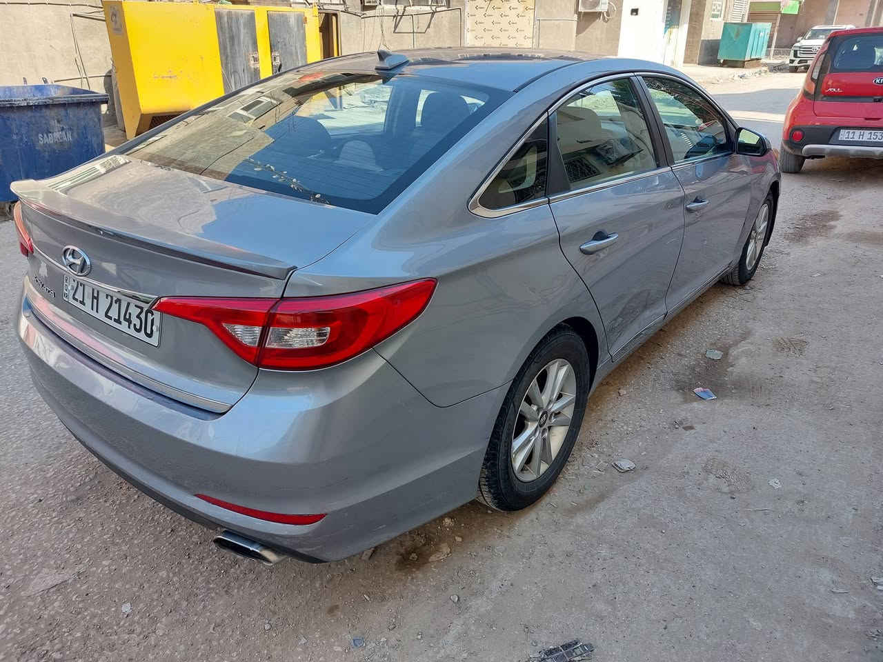 السلام عليكم لبيع سوناتا موديل 2017  مكينه 2400 رقم انكليزي سنويه ال 2029 بيهه جاملغ وبنيد صبغ بدون دواخل كير محرك حداديه مكفولات تبريد ثلج تخم تايرات جداد كهربائية كلهه شغاله سياره جاهزه من كلشي السعر 118 وبيهه مجال مكاني بابل ***********
