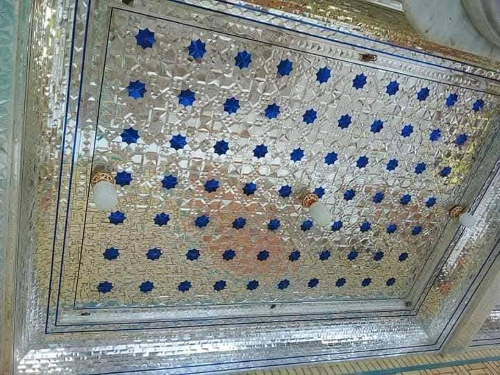 مهن باتت قيد الزوال من التراث القديم .....من اعمالنا التي غيبت بتطور وادخال الاعمال الفنيه الحديثه ......***********
