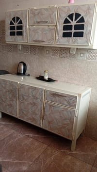 دولاب • تواصل خاص