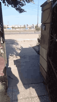 سلام عليكم دار للبيع شارع فلسطين حي المعلمين على القناه المساحه ٢٢٥ موقع مميز الطابق الاول استقبال زائد صاله زائد غرفه نوم  وملحقات وكراج يسع ٣ سيارات الطابق الثاني 2غرفه نوم زائد مخزن طابو صرف تحويل مباشر   مشتري يتصل هاتف
***********
