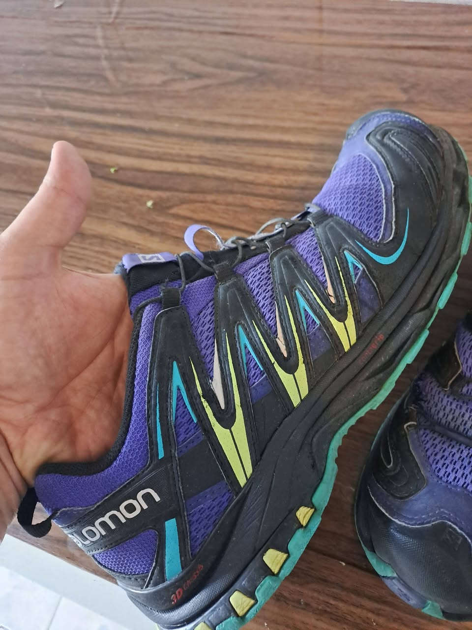 سلمون 3D أحدث صدار.
Salomon XA Pro 3D بي خياط بسيط. موضح بل صوره سعره ٣٥الف


**إذا كنت صاحب هذا الإعلان وتريد حذفه لأي سبب، رجاءا أرسل رسالة إلى الدعم الفني**