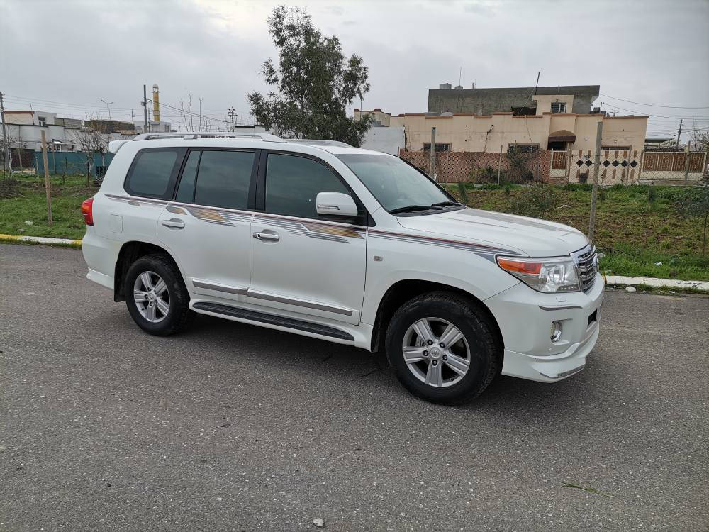 تـــوێتــــا وە نە وشـــــە بۆ فرۆشتـــــن مۆدێــــل 2011 شەش پستـــۆن 
بــئ بۆیــــاغ بێ کـــــرانەوه 
دو دە ستی کردوە تا ئێــــستا 
سە نەوی تازە تاوەکـــــو 2030
چوار تایەی تـــازەی لە بنە
گێــڕ مە کیــنە لۆک نە کراوەتـــە وە
سعــــر 295گــــە ڵا
***********
*********** السليمانية, العراق
