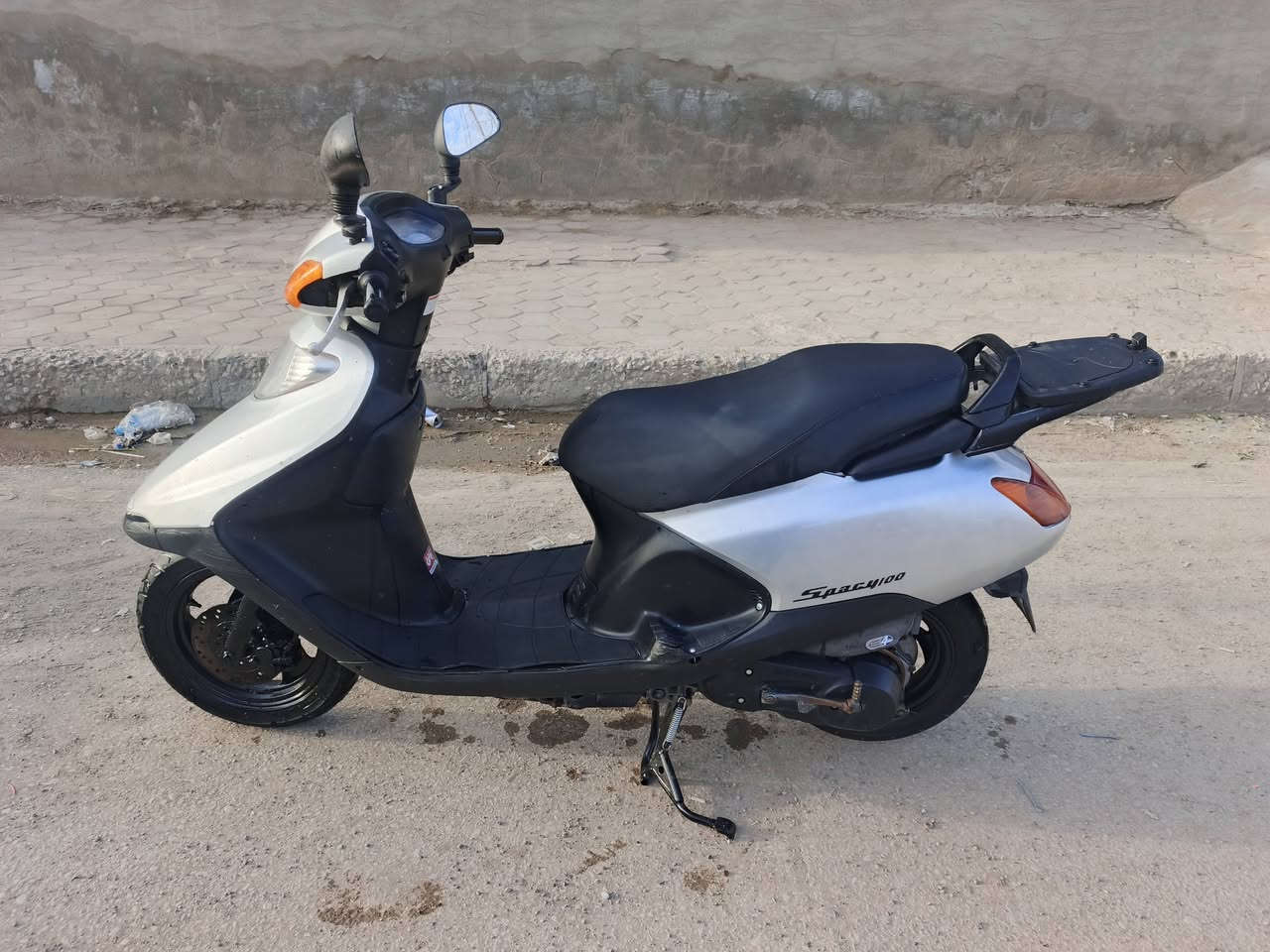 ادرجة سبيسي ياباني كفرات أبو الختم اصليه كابريتر اصليه كهربايات كله شغال درجة بلاديه الهاتف *********** المكان كوت الزهراء
