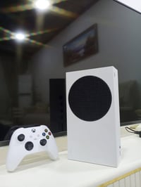 اكس بوكس سيريس S • جوستك أصلي • جيم باس ٣ أشهر