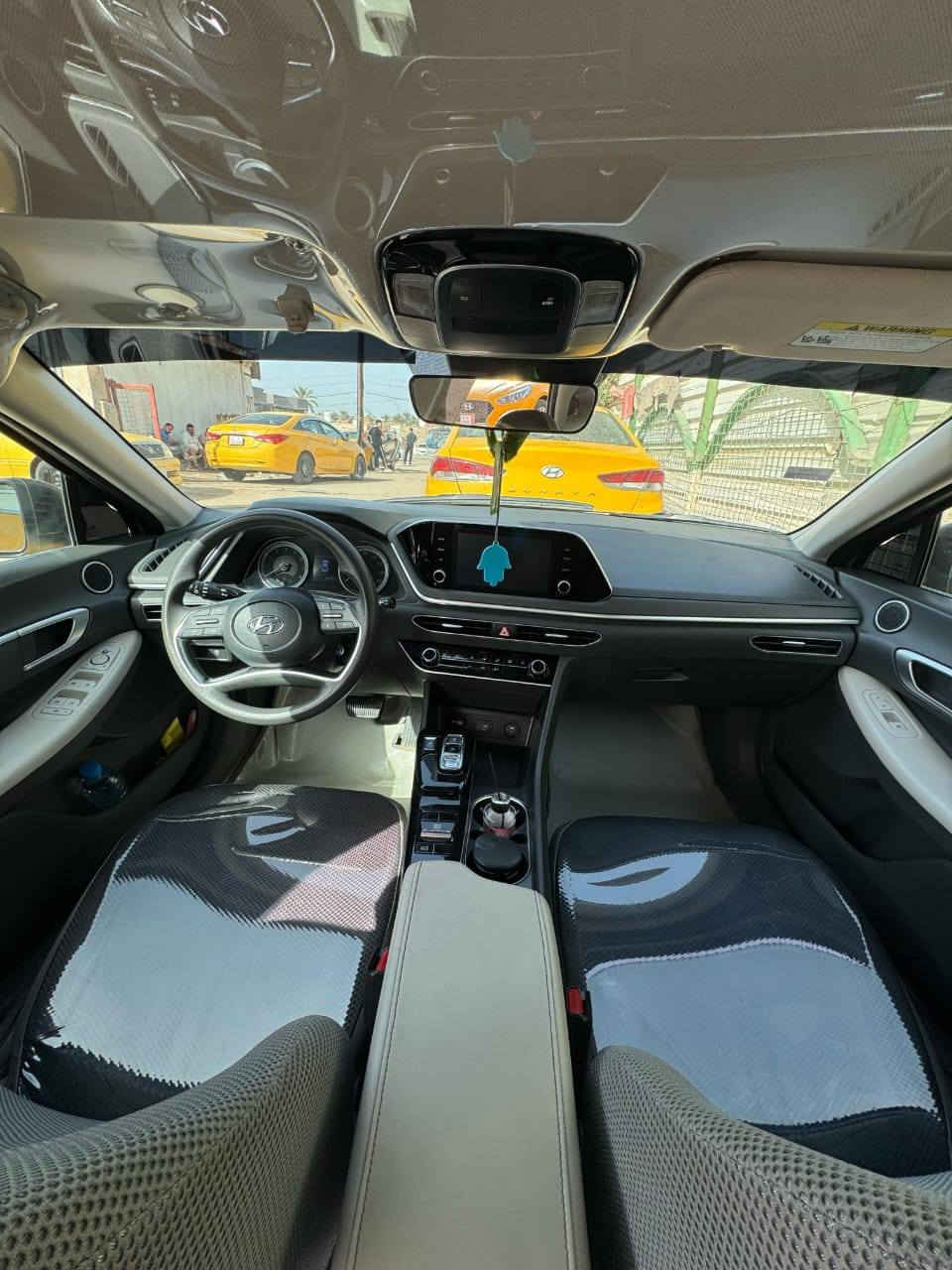 سلام عليكم
سوناته وارد امريكي 2023
سيارة جديده كلش مكينه كير حداديه تخم تاير تبريد موصفات رادر امامي خلفي شاشه چبيره ساير بريك دكمه قياده الاليه ماشيه 100الف حادثه جاملغ امامي فقط مصفره هيه وغرمات السعر 180وبيه مجال مكان بابل الهاشميه
 *********** مكلف بل النشر
