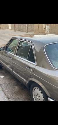 ٣٠٠SE • ١٩٨٨ • رقم قادسيه