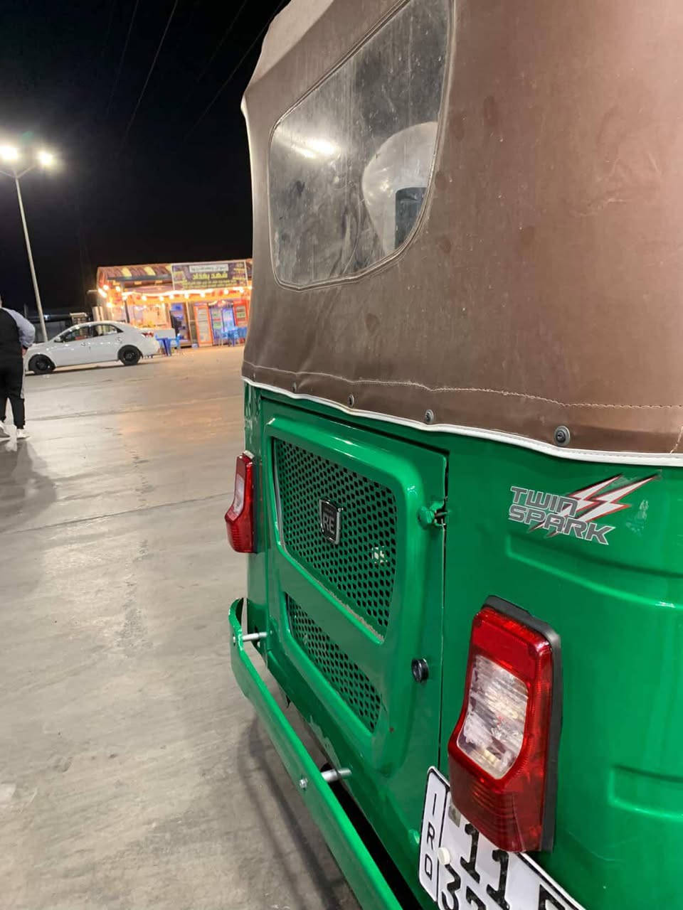 السلام عليكم تكتك موديل ٢٢ شهر ١١ معمره دوس مكينه كير اكسل مكفولات من الفتح بسمي تحويل ثاني يوم مكاني حسينيه مال الراشديه***********
