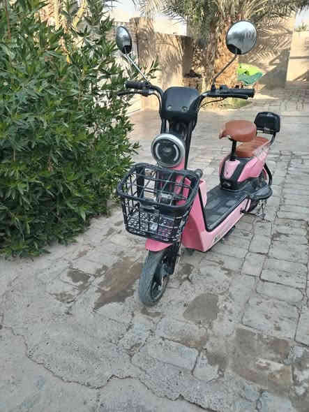 دراجه شحن للبيع فول نضافه مستخدمه كم شهر ***********
