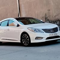 ازيرا • ٢٠١٤ • V6 3000