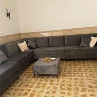 ديوان خشب زان • ١٠ مقاعد • نظيف جداً