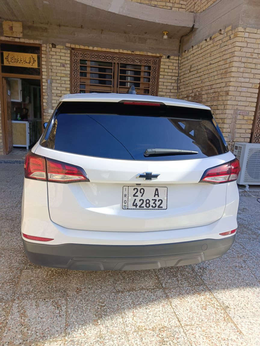 السلام عليكم 
كوينكس 
وارد امريكي حادث موضح بالصور تبديل ابواب عكس السايق نفس الون 
رقم واسط  
السعر 185
الاتصال ***********☎️
