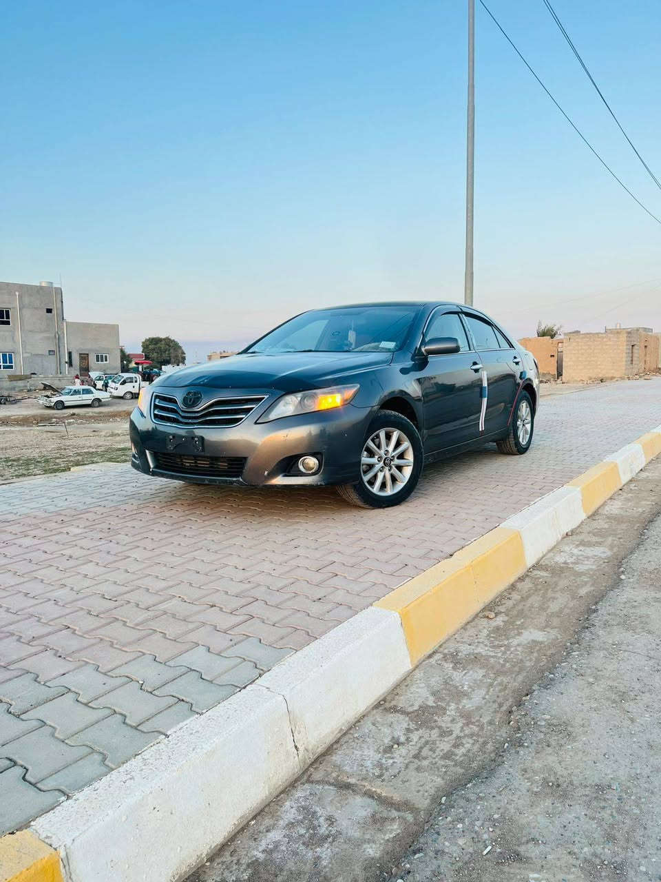 كامري 2010 وارد امريكي
كير محرك شرط 
صدر امام وخلفي جديد 
تخم تاير جديد 
بيه بابيد تبديل اليسر 
والبنيد مرشوش فقط 
تبريد  ثلج تدفئه نار 🔥رقم نينوى. سنويه 28

***********
