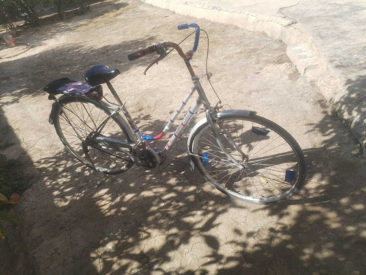 السلام عليكم  باسكل البيع  شقال السعر 35 بي مجال


**إذا كنت صاحب هذا الإعلان وتريد حذفه لأي سبب، رجاءا أرسل رسالة إلى الدعم الفني**