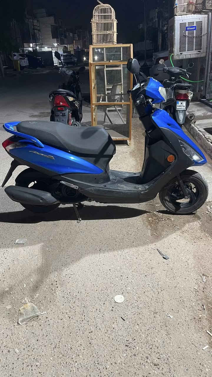 سلام عليكم
دراجة الكزز جديد البيع سعر
مليون 250 
العنوان بغداد الشعب 
متواجد  على راقم  
***********
