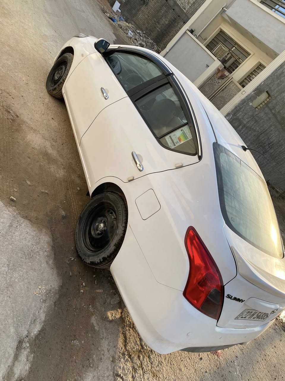 السلام عليكم..
سني موديل 2020 
للبيع ..
110..
بيها بارد بالجنطه بس 
***********
