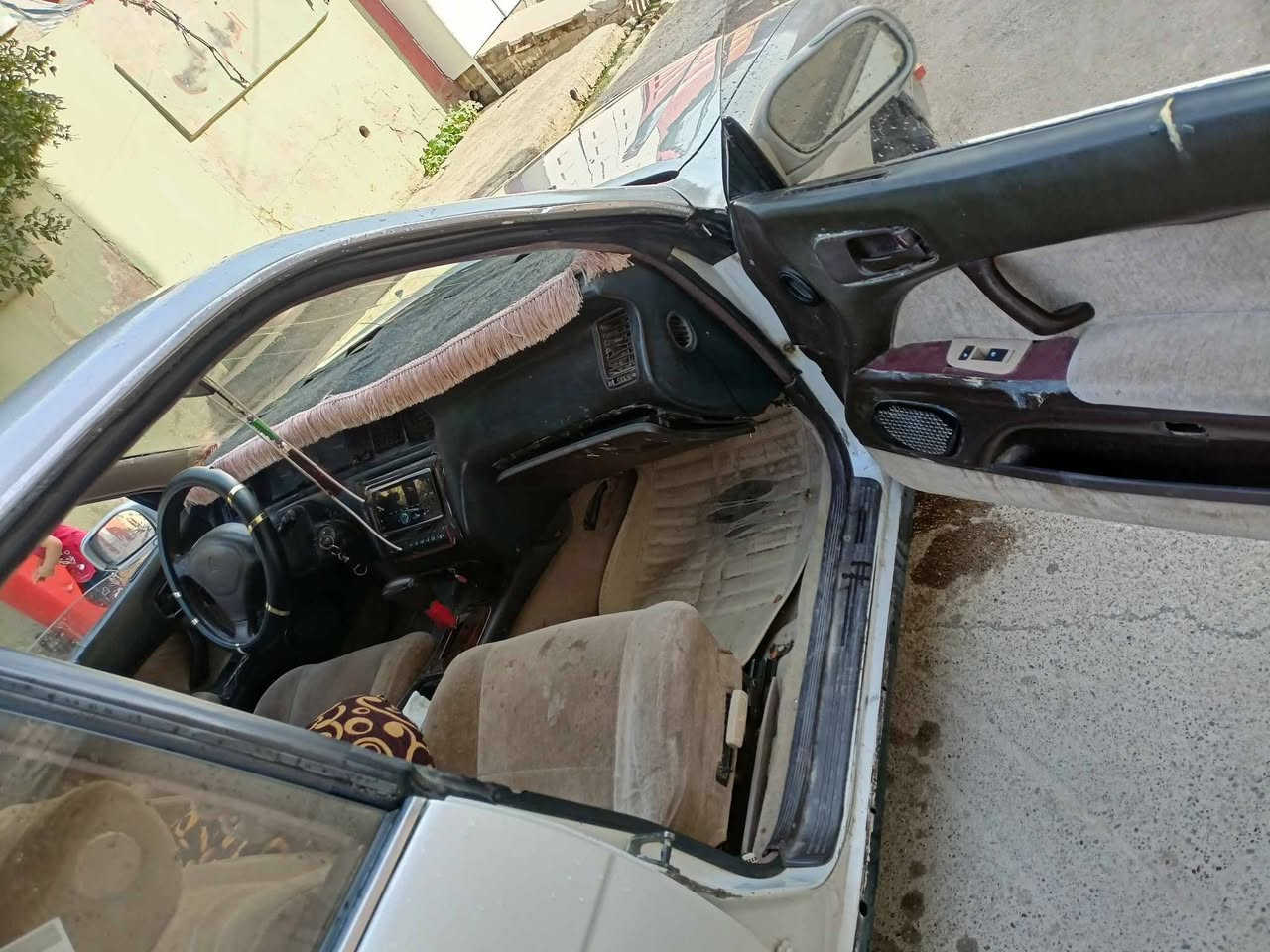 سيارة بطه اللبيع مكصوصه رقم ألماني اني الشرعي صبغ عام جماليه كابون بانزين السعر 35 الاتواصل ***********)***********
