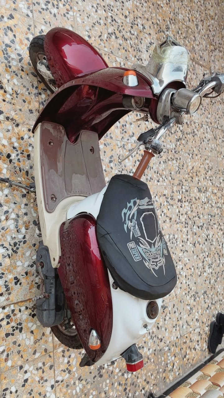 دراجه عبدالحليم للبيع السعر بـ300 وبيها مجال مجفته مرا وحده


**إذا كنت صاحب هذا الإعلان وتريد حذفه لأي سبب، رجاءا أرسل رسالة إلى الدعم الفني**