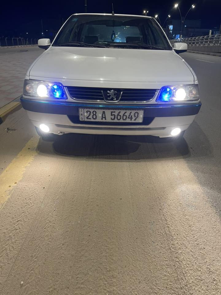 بيجو موديل ١٦ رقم نجف إنكليزي مكفوله كفاله عامه بيها بارد يم قبق البانزين بس والباقي مكفول مكينه لا تنقيص ولا تبخير تبريد ثلج حداديه جاهزه السياره علا وضع الشركه السعر ٥٥ بيها مجال قليل مكلف بلنشر العنوان نجف ***********
