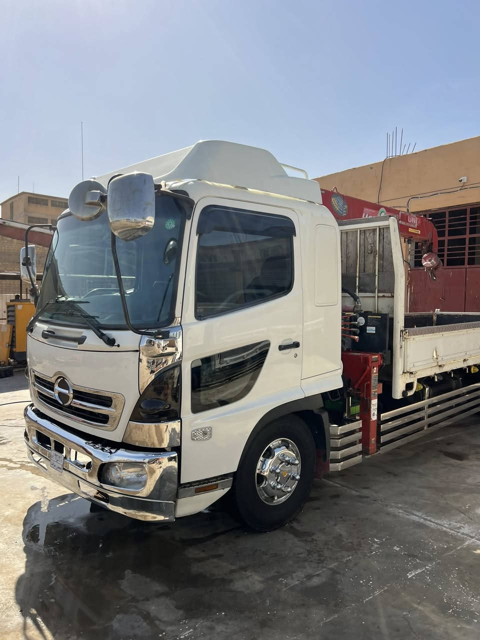 السلام عليكم سياره كرين للبيع دخول جديد
كرين 3مخالف موديل2023 مكينه 80سوبر رقم بغداد

العنوان واسط الصويرة ***********
