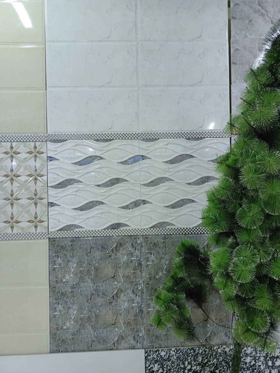 تم وصول ارضيات+جدران درجه أوله العنوان الصويرة تقاطع حي الزهور استفسار ***********/***********
