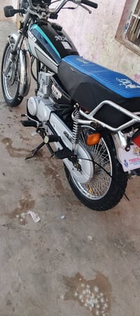 ماطور للبيع السعر 350كلوشقال رقم الهاتف 07517052148