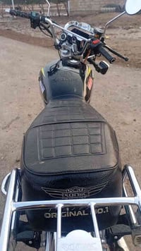 دراجه سيفان محرك 200cc موديل2025الدراجه اصبانه ما محطوطه عليه بعده عله...