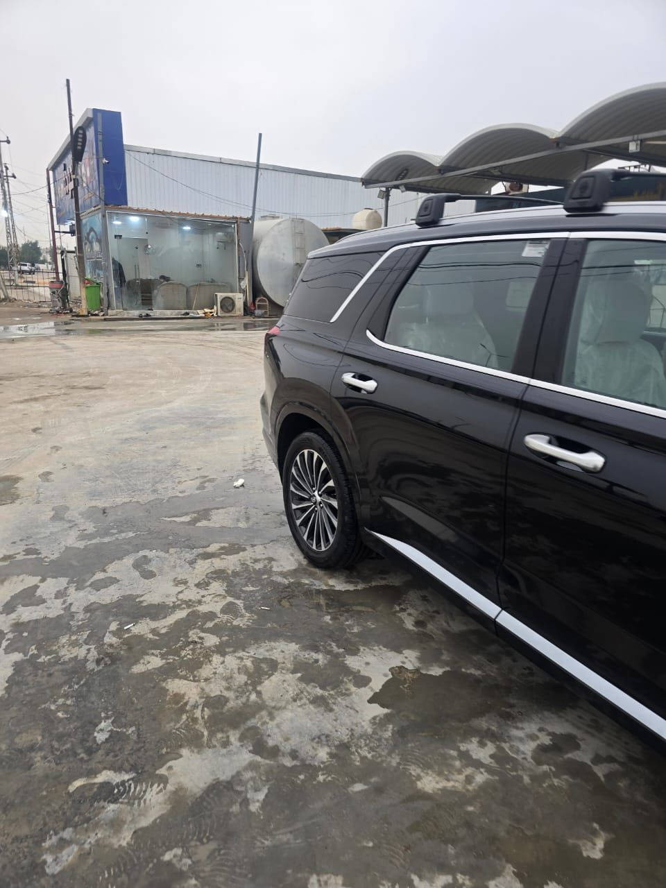 السلام عليكم 

بليسايد 2024  كليكرافي  وداخل اوفوايت ماشية 6000 ميل مرقم بغداد بسمي تحويل ثاني يوم
صور الضرر بمنشور مكان السياره ديالى بعقوبة
السعر 325$
***********
