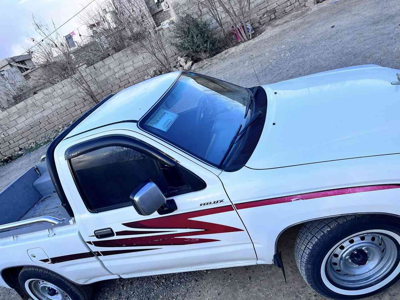 بيك اب موديل 2002كويتي سنويه جديده تبريد شغال كوبون بنزين بدون صبغ ملاحظات بسيطه  مكينه عالفحص  كير شرط ستيرن بور    تخم تواير جديد. داخل ازرق
السعر 120
واتساب فقط ***********
