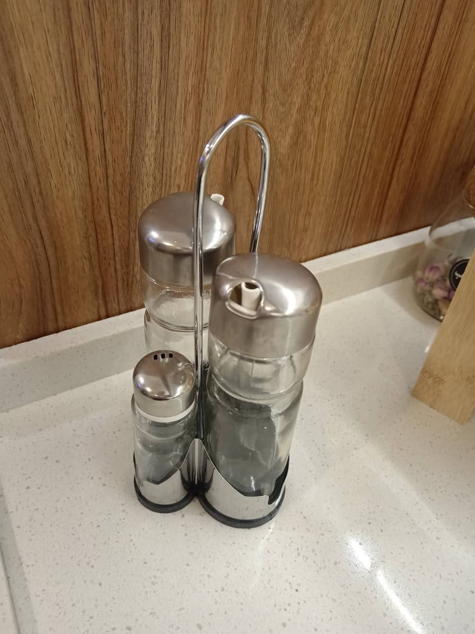 مدات ثنين ب٥ الصحن قطعة الف الصحن المربع كبير بالفين الكاسات ب٥


**إذا كنت صاحب هذا الإعلان وتريد حذفه لأي سبب، رجاءا أرسل رسالة إلى الدعم الفني**