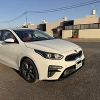 سيراتو 2020 بيه كارت بقبق الجنطة والباقي مكفول فول فتحه كامرا شاشه كشن...