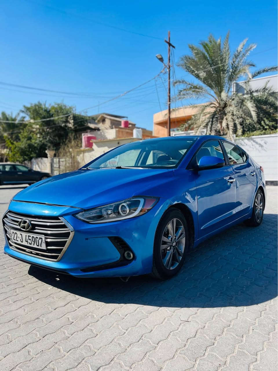 السلام عليكم للبيع النترا موديل 2017 وارد امريكي رقم اربيل دولي سنويه لل 28 تحويل او وكاله شوكت متريد موصفات  SE دواخل لونين تحكم ستيرن شاشه كامره مثبت سرعه كروز محرك 2000 دوش مامفتوح سياره جديده كلش وجاهزه للاخير محرك كير حداده تبريد تدفئه تخم تاير ماكو اي نقص السياره حادثهه من امريكا مدكر ايمن وبتب وبلعراق نصبغت حزام اثر شخوط مابيهه اي ضربه داخليه  باقي السياره مابي شي وترايك وين متريد السعر 104 وهاذا رقم صاحبهه مكاني بصره *********** البصرة, العراق
