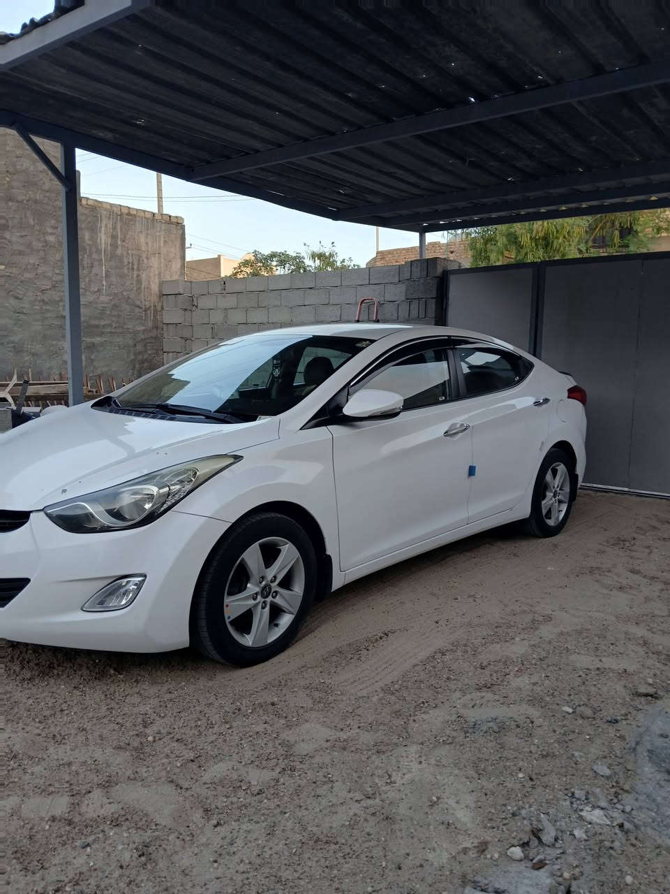 السلام عليكم سيارة موديل 2014 رقم بغداد جاهزة السعر 120 تحويل مباشر جاهزة بدون نواقص عنوان فلوجة استفسار (***********)(***********)
