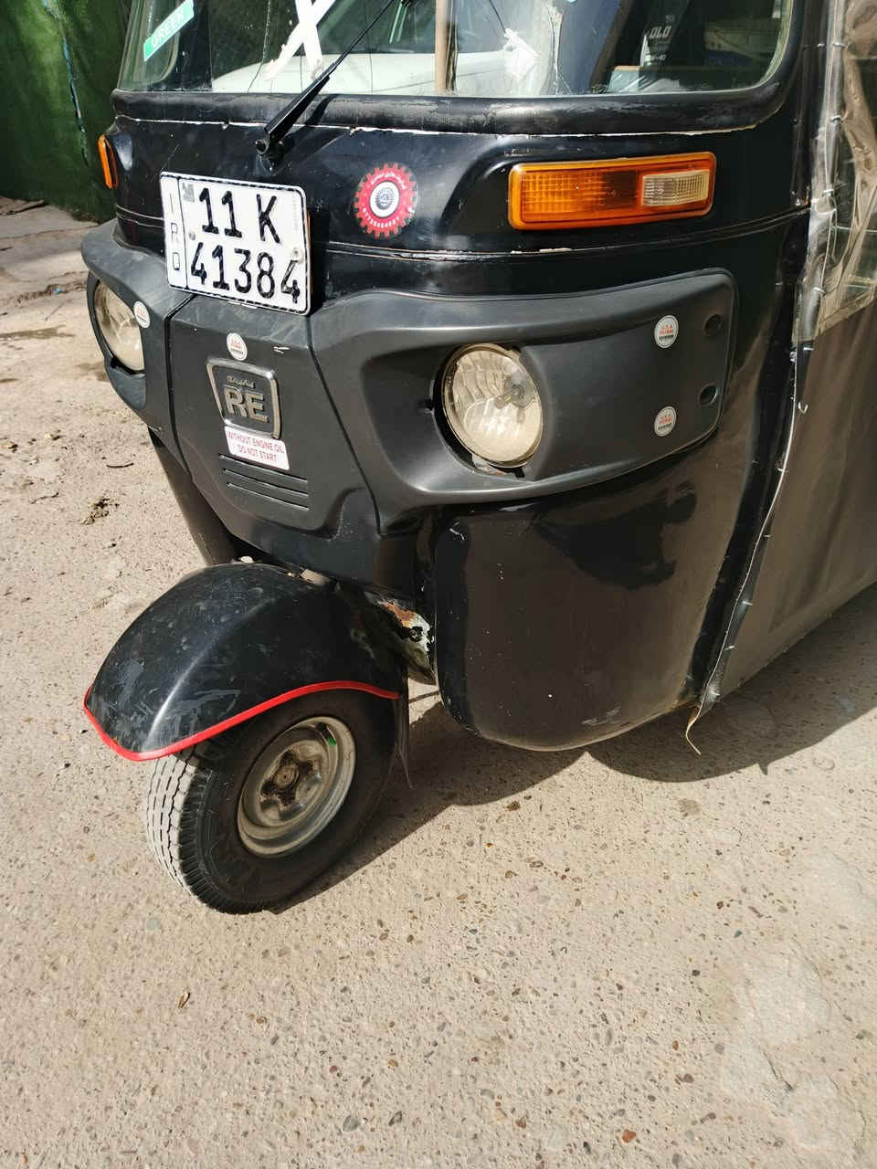 سلام عليكم تكتك مديل17مسجلة بل سنوية 16تكتك خير من الله تخم تاير سفريات زنون مكينة مال عشرين مكفولة من تبخير وتنقيص كهربائيات كلهة شغالة السعر4250 وبيهة مجال شي قليل الاستفسار***********
