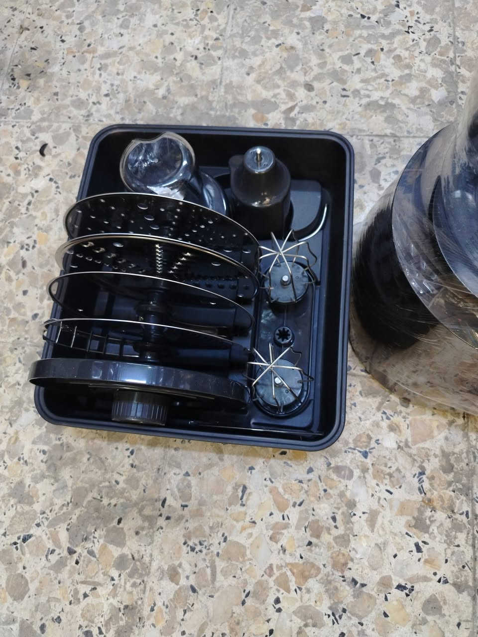 ست البيت  ماركة فلبس باله اصلي كامله كل غراضها


**إذا كنت صاحب هذا الإعلان وتريد حذفه لأي سبب، رجاءا أرسل رسالة إلى الدعم الفني**