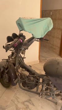 فورزه 06 طافيه عطلها بسيط. سعرها ٣٥٠ قفل بغداد البياع 07705179197